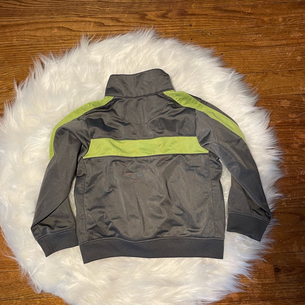 Nike Full ZIP Jacket - Picture 2 of 4